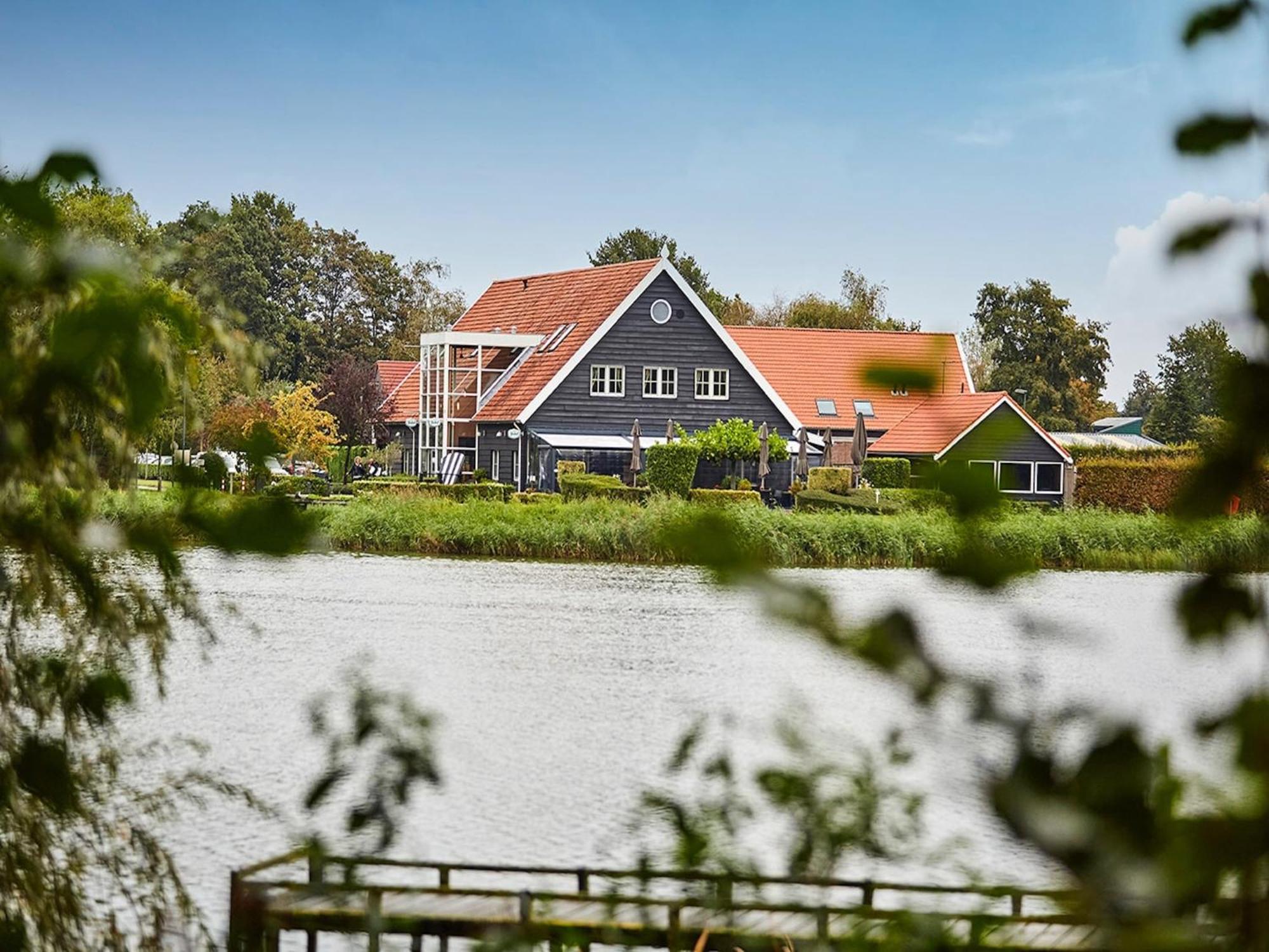 Cozy With A Dishwasher In Zeeland * Heinkenszand